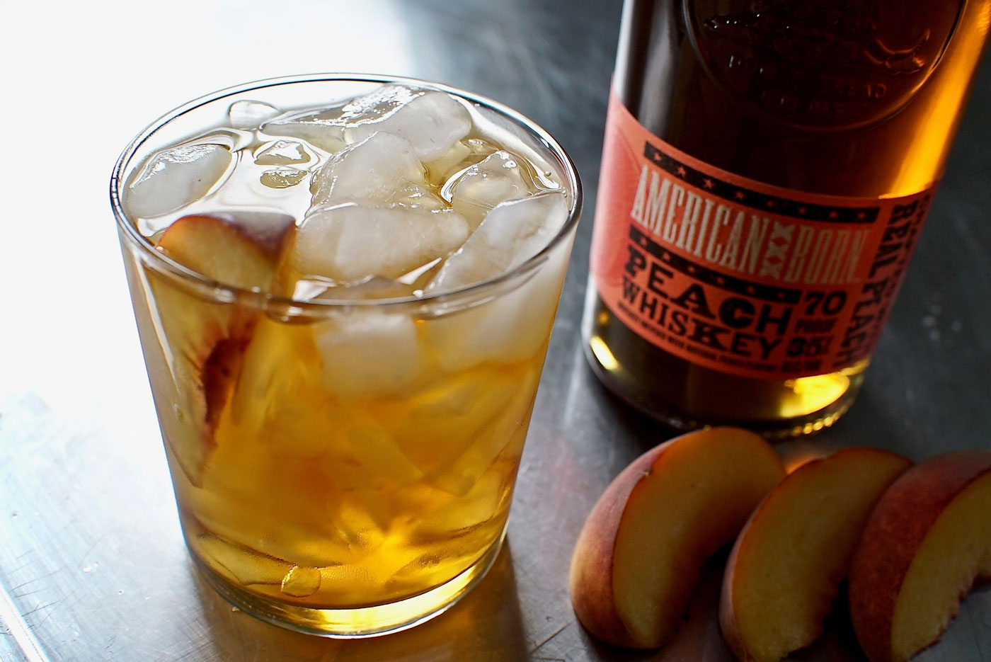 Recipe American Peach Tea Whiskey Cocktail Cowboys And Indians Magazine