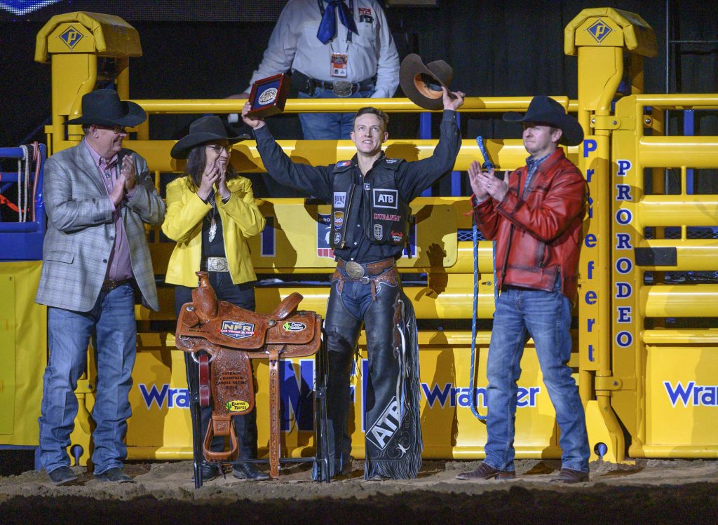 Ultimate Western Fashion Guide for Wrangler NFR 2016: Look Your Best!